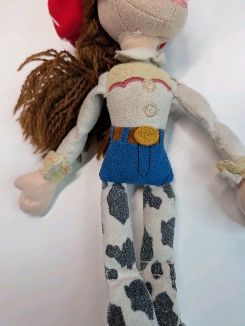 Jessie Toy Story Cowgirl Plush Doll Yarn Hair Red Hat Cow Print Pants immagine 7