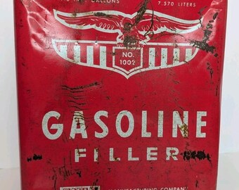Vintage Eagle No 1002 2 Gallon Red Metal Gasoline Filler Can Wellsburg WV USA