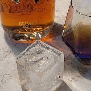 Monogrammed Ice Cube Mold, 1.6in fits normal kitchen glass, Personalized Silicone Ice Cube Mold Tray, whiskey glass not needed, Unique Gift