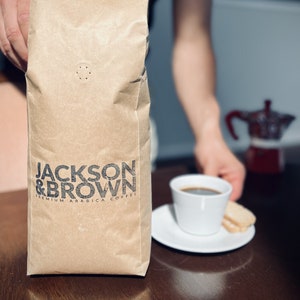 Granos de café 100% arábica tostados premium de Jackson&Brown