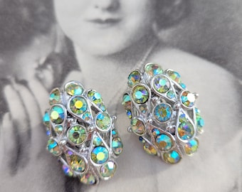 Vintage Green Aurora Borealis Rhinestone Clip On Earrings Silver Tone