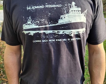 The Edmund Fitzgerald Shipwreck Glow in the Dark Men's Cotton T-Shirt Black 1975 Wisconsin 50th Anniversary