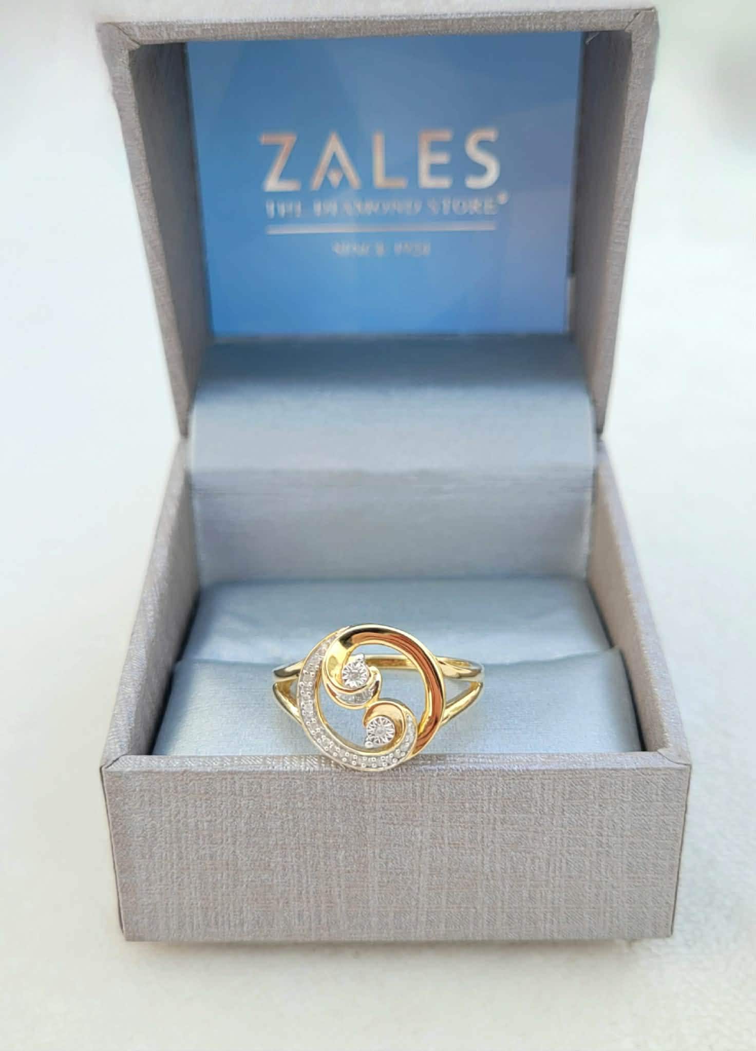 Zales ring box - Etsy 日本