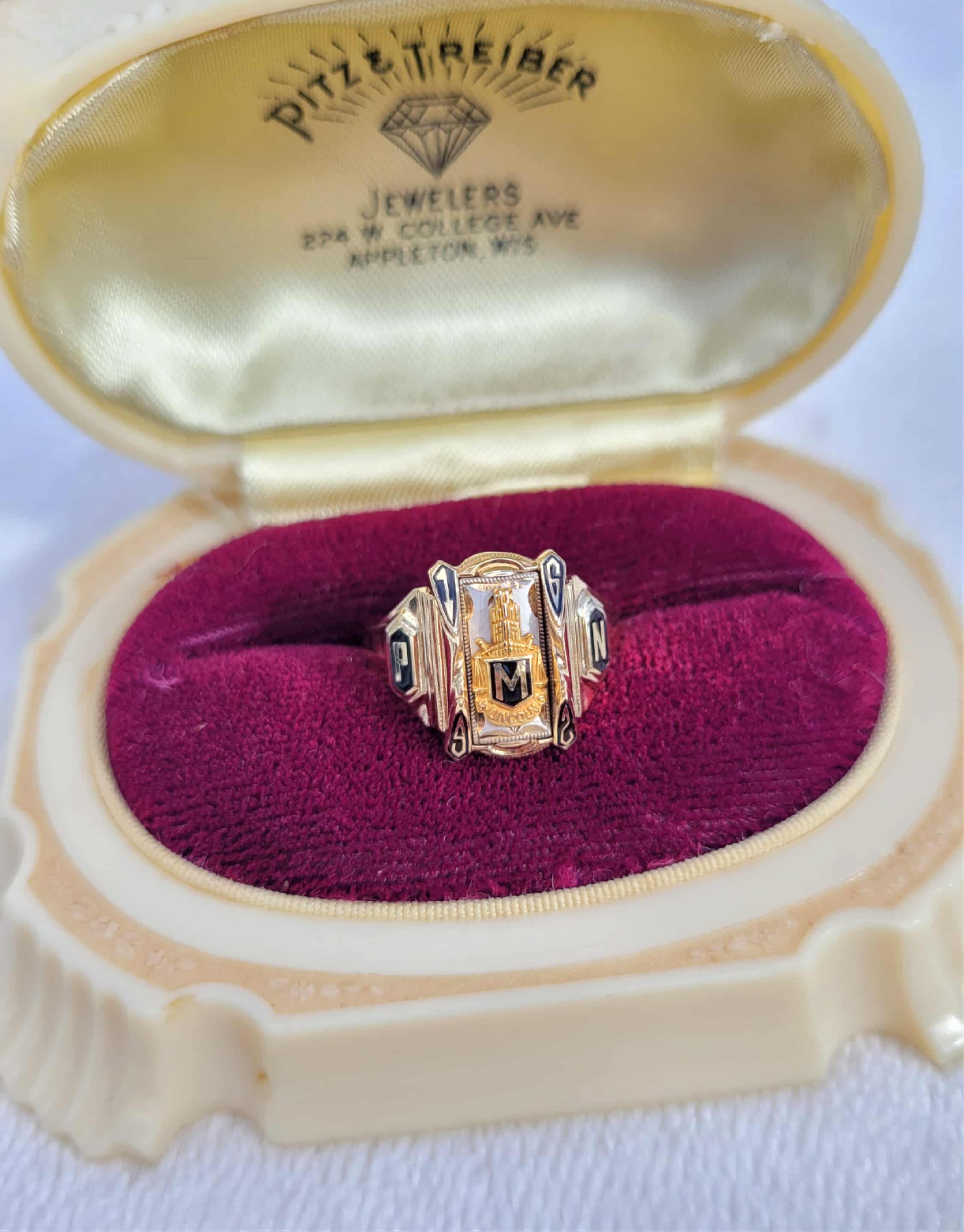 Vtg 1962 10k Yellow Gold Jostens Black Enamel Lincoln HS Class
