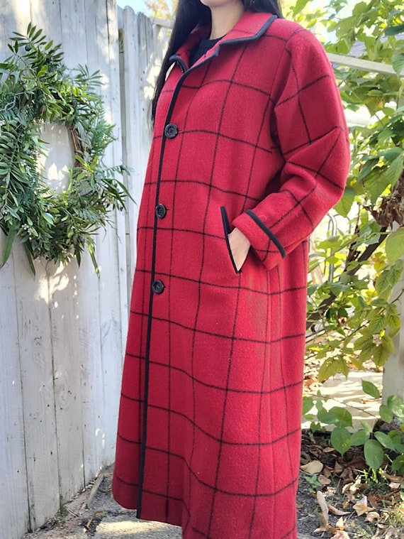 Vtg WOOLRICH USA Red Plaid Long Wool Women's Peac… - image 3