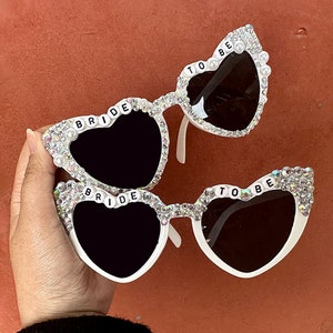Bride Sunglasses,Bride To Be Sunglasses,Pearl Sunglasses,Bride Heart Rhinestone Sunglasses,Bachelorette Party Decoration,Bridal Shower Decor