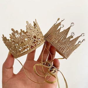 Baby Krone Stirnband, Gold Mini Spitze Krone Stirnband, Geburtstag Krone Stirnband, Baby Shower Haarschmuck, Mini Tiara, Kleinkind Geburtstag Dekor