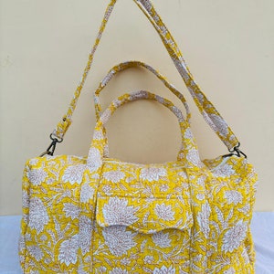 Quilted cotton sustainable handmade duffle bag - Women's Large Cotton Duffel Bag -  Beach bag with zipper - Duffel bag - Boho duffel bag