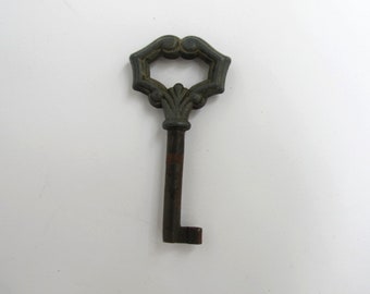 Old Vintage Key 19th Century Early 20th Century Collectible Collectors