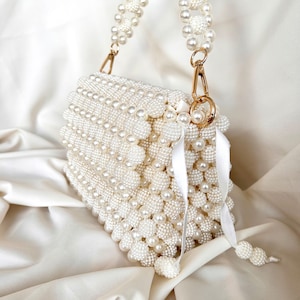 Pearl Beaded Bag, Pearl Clutch Bag, Evening Bag, Handmade Pearl Clutch, Luxury Shoulder Bag, Vintage Inspired Purse, Wedding Pearl Bag image 5