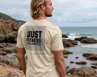 Camiseta fitness de algodão orgânico, estampa nas costas, modelagem unissex.