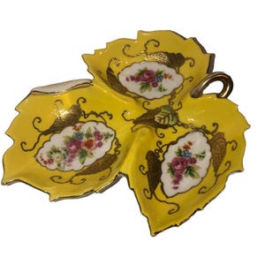Vintage Bright Yellow Relish Condiment Divided Leaf Shaped Dish Japan