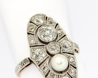 Art Deco ring, rose gold and platinum, with diamonds and natural pearl