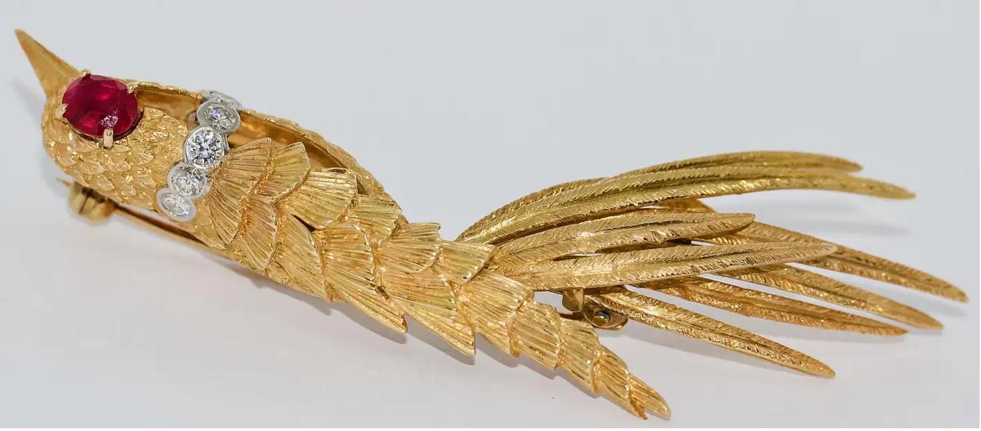 ルビーとダイヤモンドをあしらった18金の鳥のブローチ - Etsy 日本