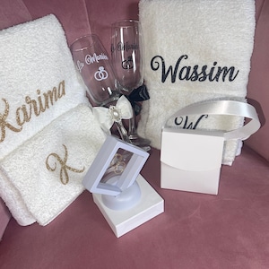 Box cadeau 7 articles, Serviette personnalisée, flute personnalisée, porte alliance personnalisé, cadeau mariage, trousseau, cadeau couple