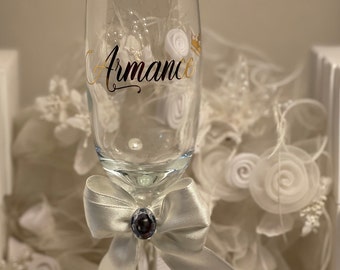 Une Flûte personnalisée, cadeau mariage, anniversaire, EVJF, cadeau couple, verre anniversaire,verre personnalisé, saint valentin