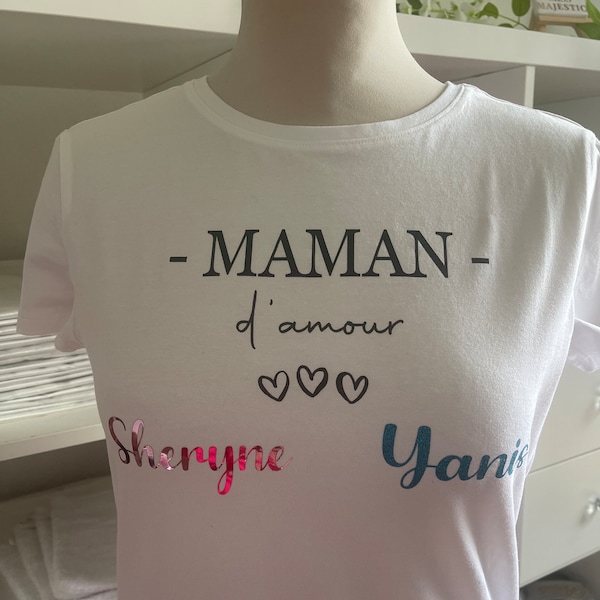 T shirt personnalisé, Maman d'amour avec prénom des enfants, cadeau maman personnalisé, fête des mères, cadeau Noël, t shirt femme, maman