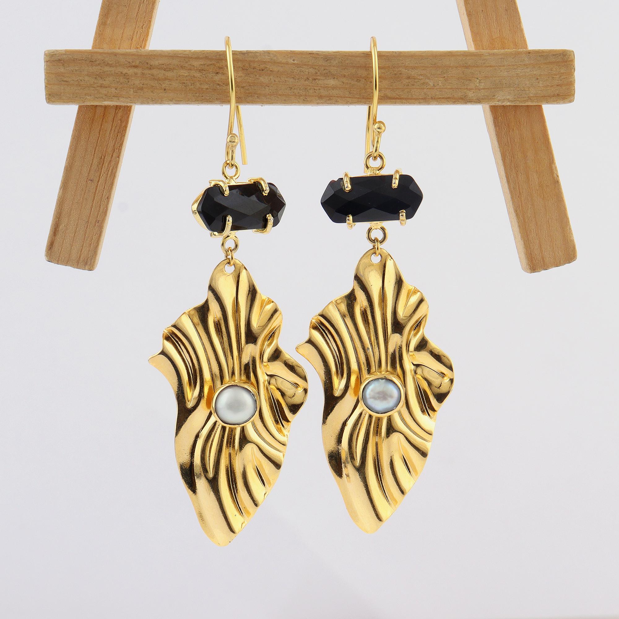 Black Onyx & Gold Sculpted Leaf Earrings with Mother-of-Pearl Accent – Bold Art Deco Statement Jewelry