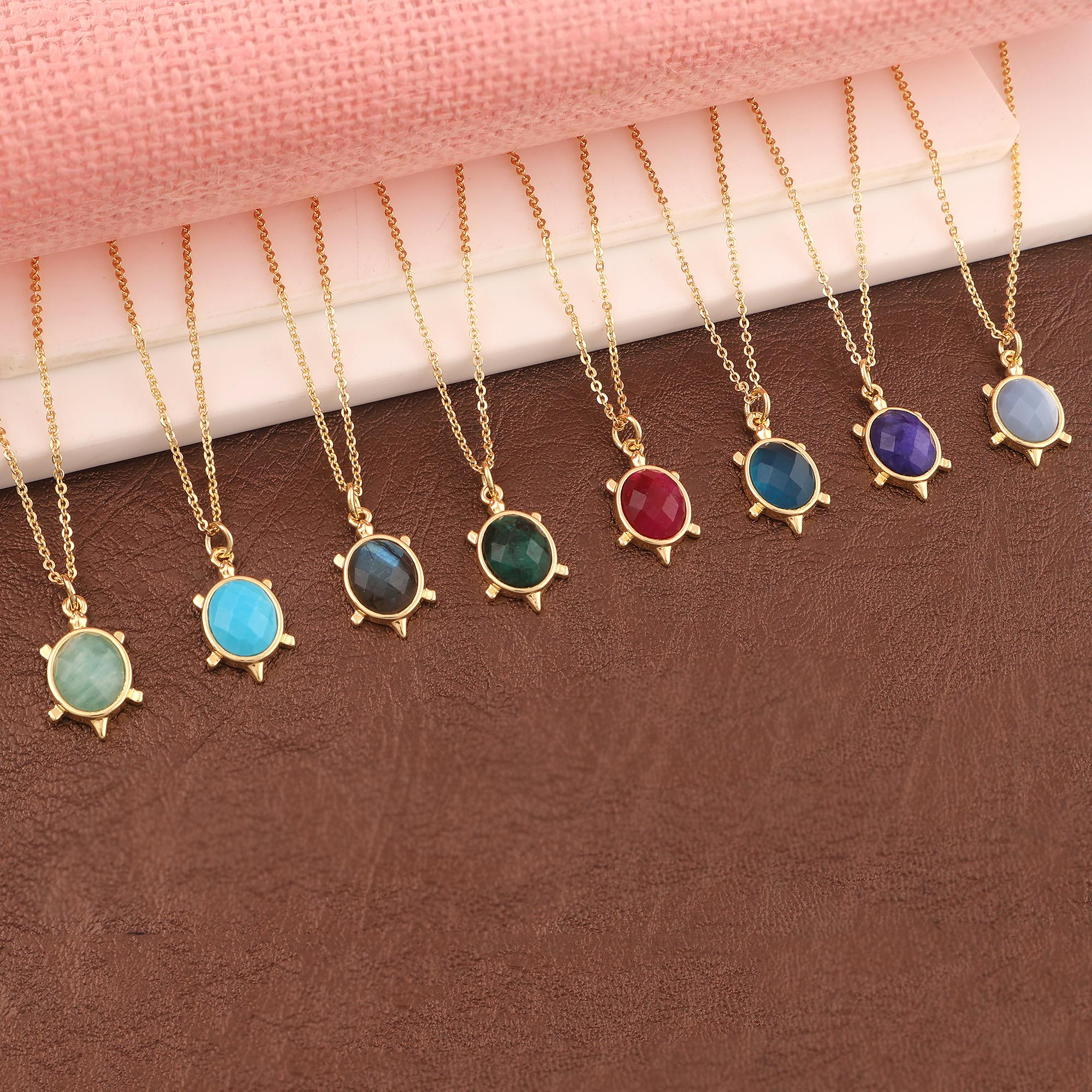 Gold Plated Turtle Gemstone Pendant Necklace: Oval Gemstone