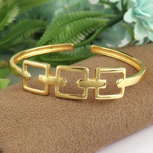 Geometric Link Cuff Bracelet - Adjustable Open Bangle - Personalized Mom Bracelet - Statement Jewelry - Gold Bracelet For Her