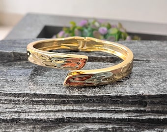 18Kゴールドメッキのブランチカフブレスレット：チャンキーオープン