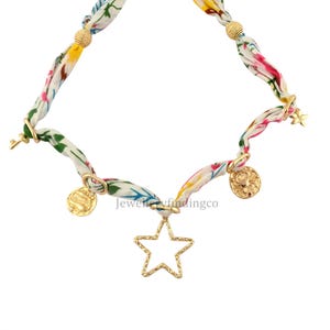 Boho Halstuch: Handgemachtes Bandana aus Baumwolle mit Gold Anhängern