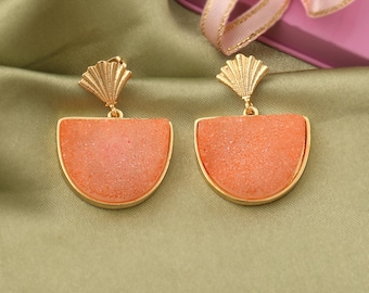 D Shaped Agate Druzy Drop Earrings: Gold Filled Crystal Druzy Gemstone