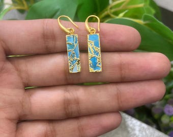 Boucles d'oreilles pendantes barre turquoise mohave en plaqué or : bijoux de naissance de décembre