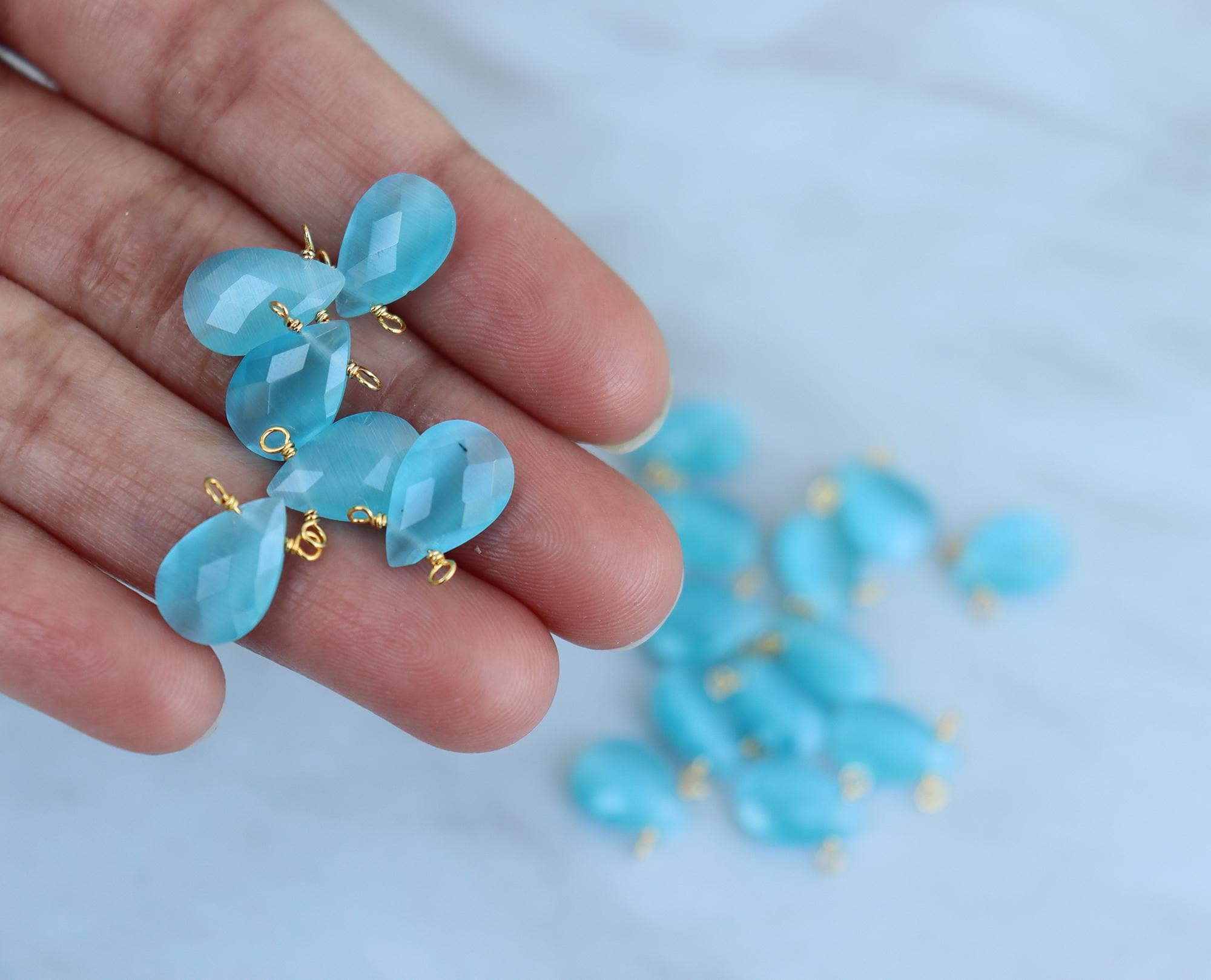 Blue Teardrop Cat's Eye Gemstone with Gold Loop: Making - 20 Pcs