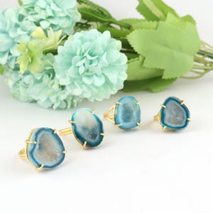 Crystal Geode Druzy Rings - Druzy Gemstone Rings - 18k Gold Plated Quartz Ring - Prong Set Geode Ring - Rough Stone Rings for her