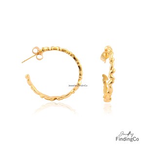 Twist Earring Flat Gold Plated 18k Hoop Earrings – Minimalist Design – Elegant and Chic Jewelry