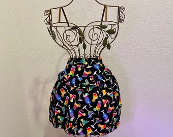 Ruffled Apron - Retro 1946 - Cocktails