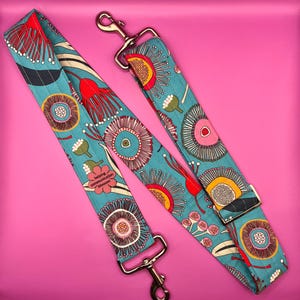 Blossom print adjustable heavy duty carry strap for AAC system with ‘helping communication blossom’ decal, gift for teacher speech therapist