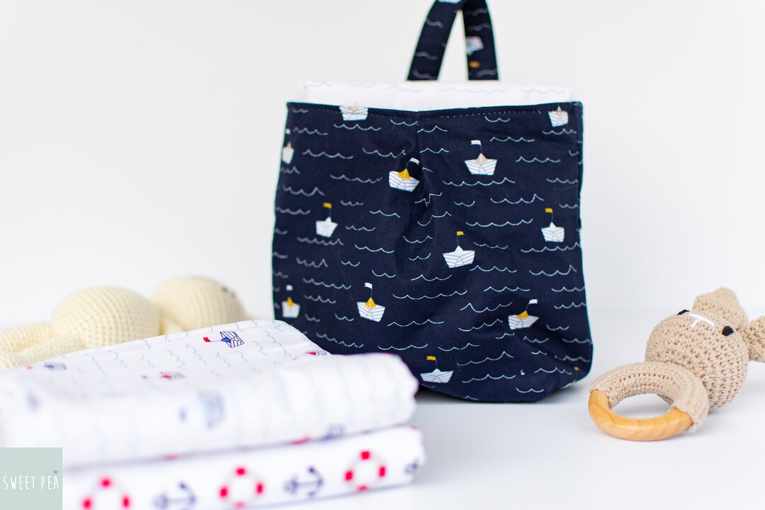 UTENSILO FABRIC BASKET & 4 Burp Cloths, Boats and Anchors Baby Boy Gift