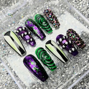 3D Beetlejuice, Halloween Press Ons