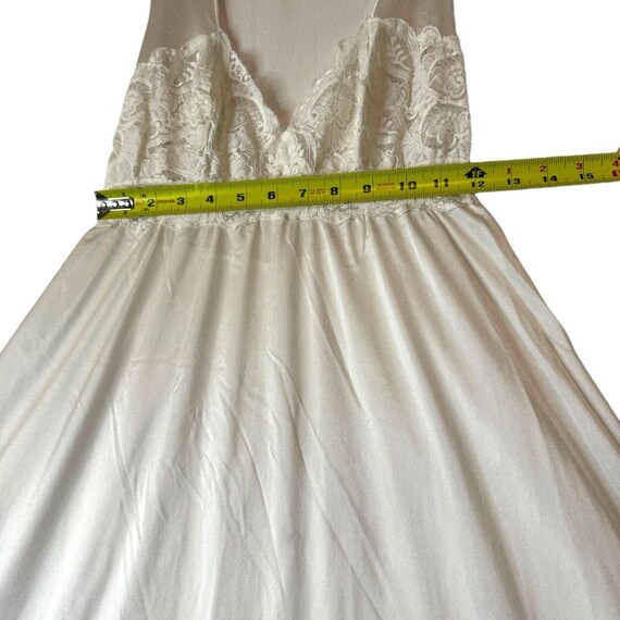 VINTAGE OLGA Womens Long Creamy White Nightgown s… - image 3