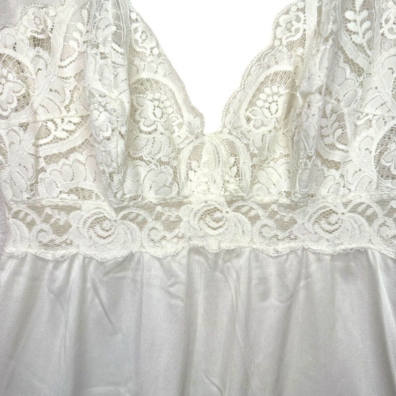 VINTAGE OLGA Womens Long Creamy White Nightgown s… - image 2