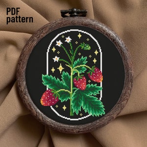 Strawberries Cross Stitch Pattern, Cute Natural Botanical Embroidery, Berry Cottagecore Sampler Needlepoint, Digital Pattern Xstitch