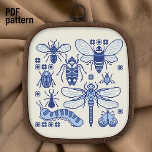 青い昆虫のクロスステッチパターン、昆虫と甲虫の蝶の刺繍、プリミティブサンプラーニードルポイント、初心者向けデジタルパターンXstitch