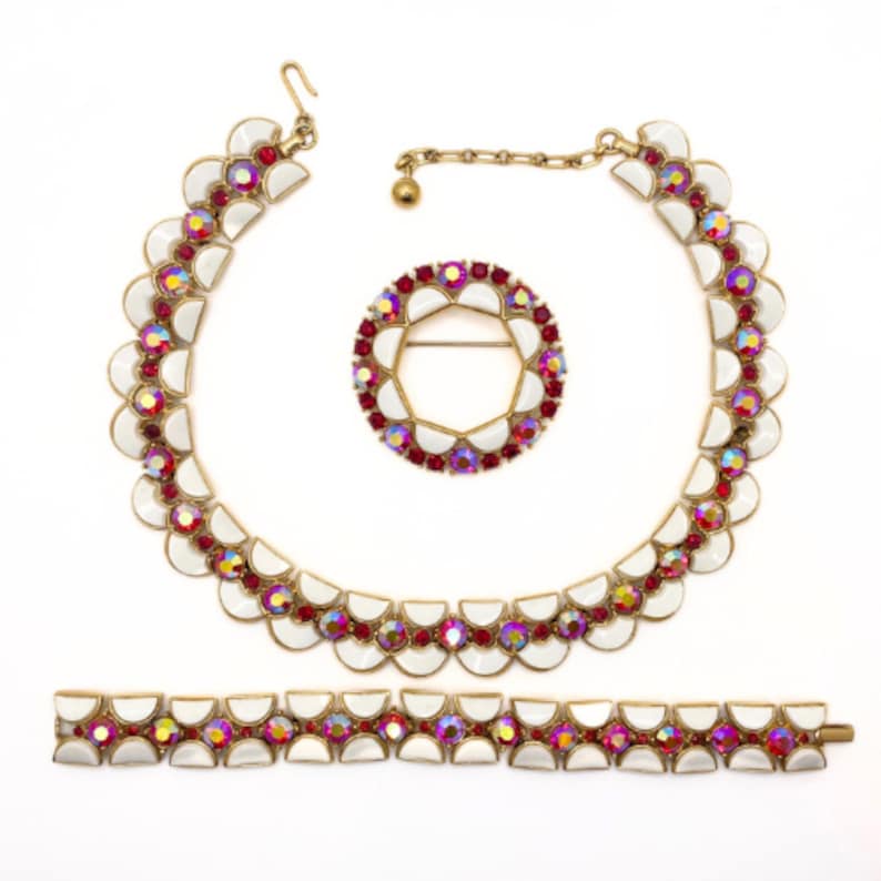 Crown Trifari Parure - Rare Signed Vintage Brooch, Bracelet and ...