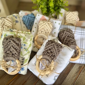Handmade Macrame Towel Holder Gift Set | Spring Easter Boho Kitchen Decor