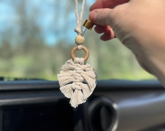 Macrame Feather Car Charm Essential Oil Diffuser Rear View Mirror With Starter Oil