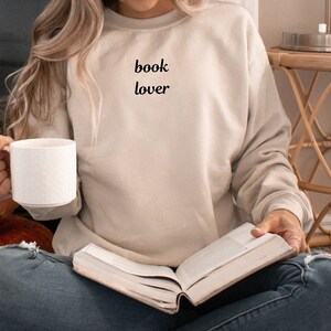 Book Lover Pullover | Smut Readers | Hot Girls Read Books | Booktok | Bookworm | Book Club | Crewneck Sweatshirt