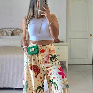 Nature-inspired printed pants