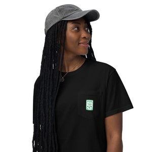 Hummus Homies Camicia tascabile a maniche corte - حمص - Divertente t-shirt araba, maglietta icona mediorientale, camicia scherzosa di cartoni animati arabi, zaknaboot