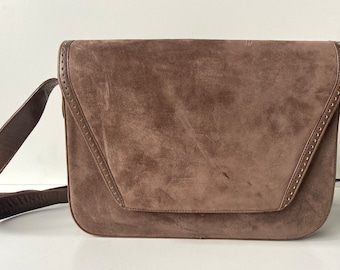 BALLY of Switzerland Vintage-Umhängetasche aus Leder - Wildleder, Leder