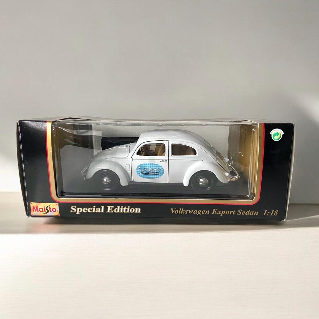 Maisto Special Edition - Volkswagen Export Sedan 1951 - Vintage