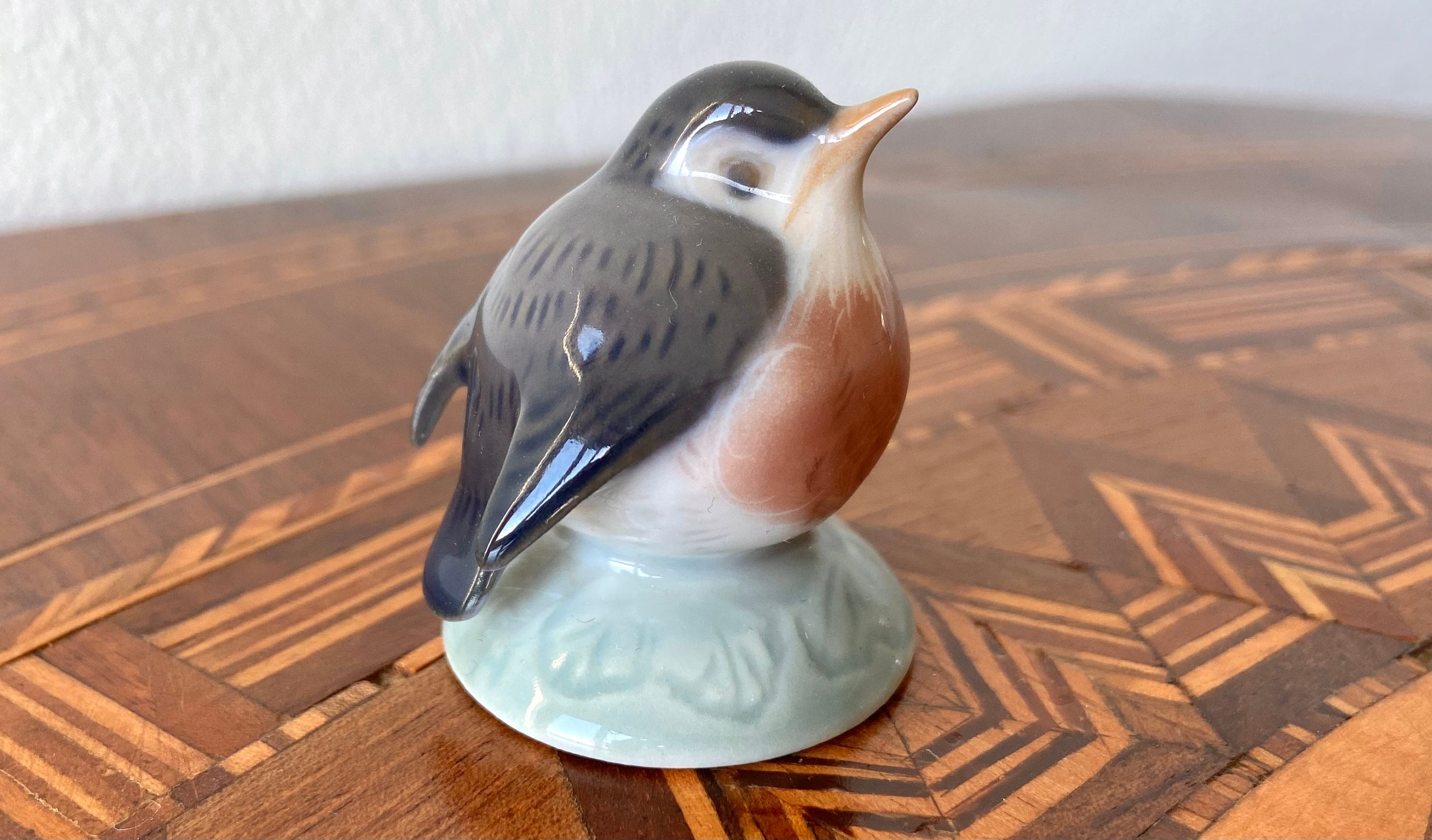 ロイヤルコペンハーゲン　磁器　鳥の置物 ロイヤルコペンハーゲン 磁器 鳥の置物 ヴィンテージ ロイヤル