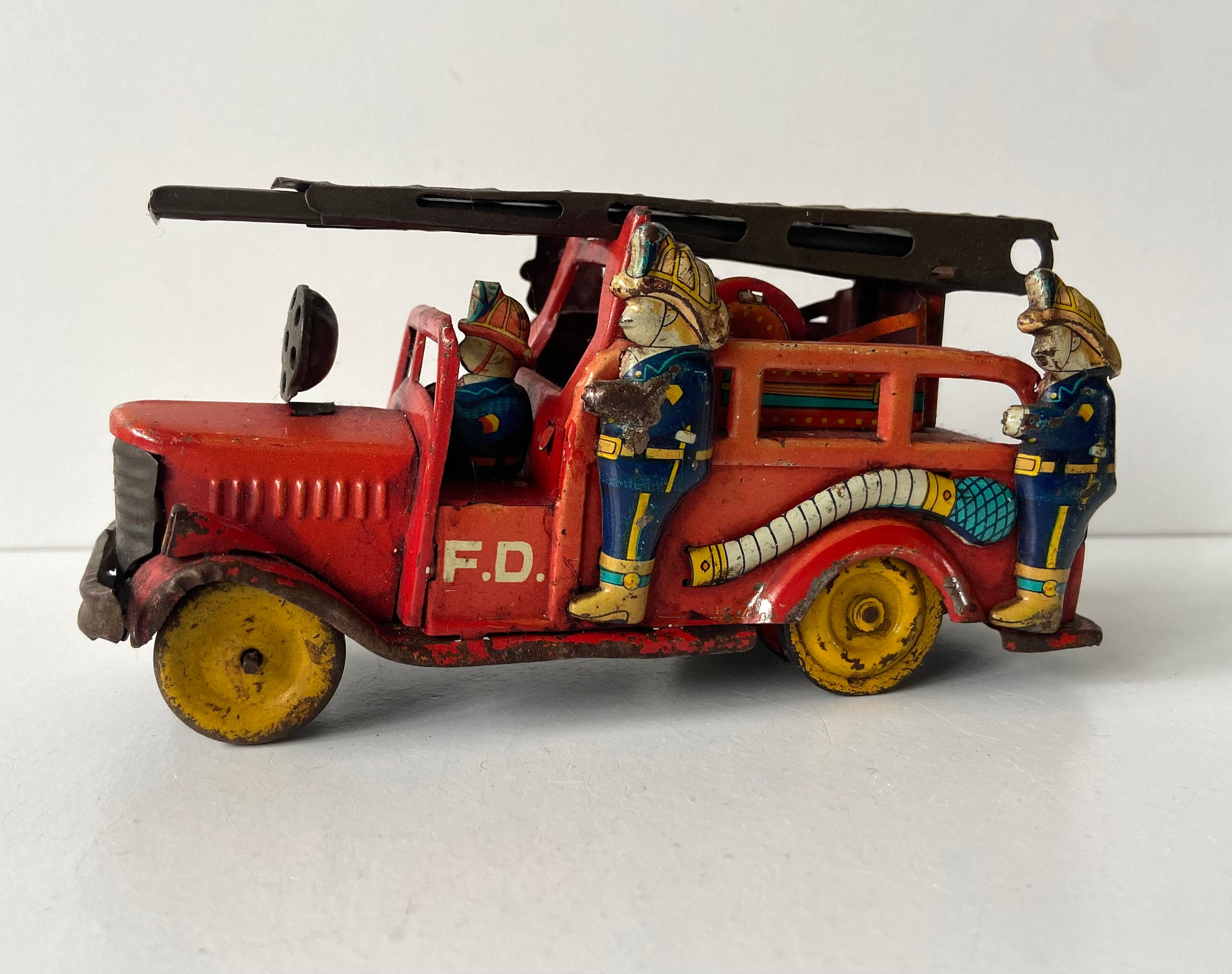 Tin Toys - Fire Truck - Fire Engine - SSS Japan Fire Dept