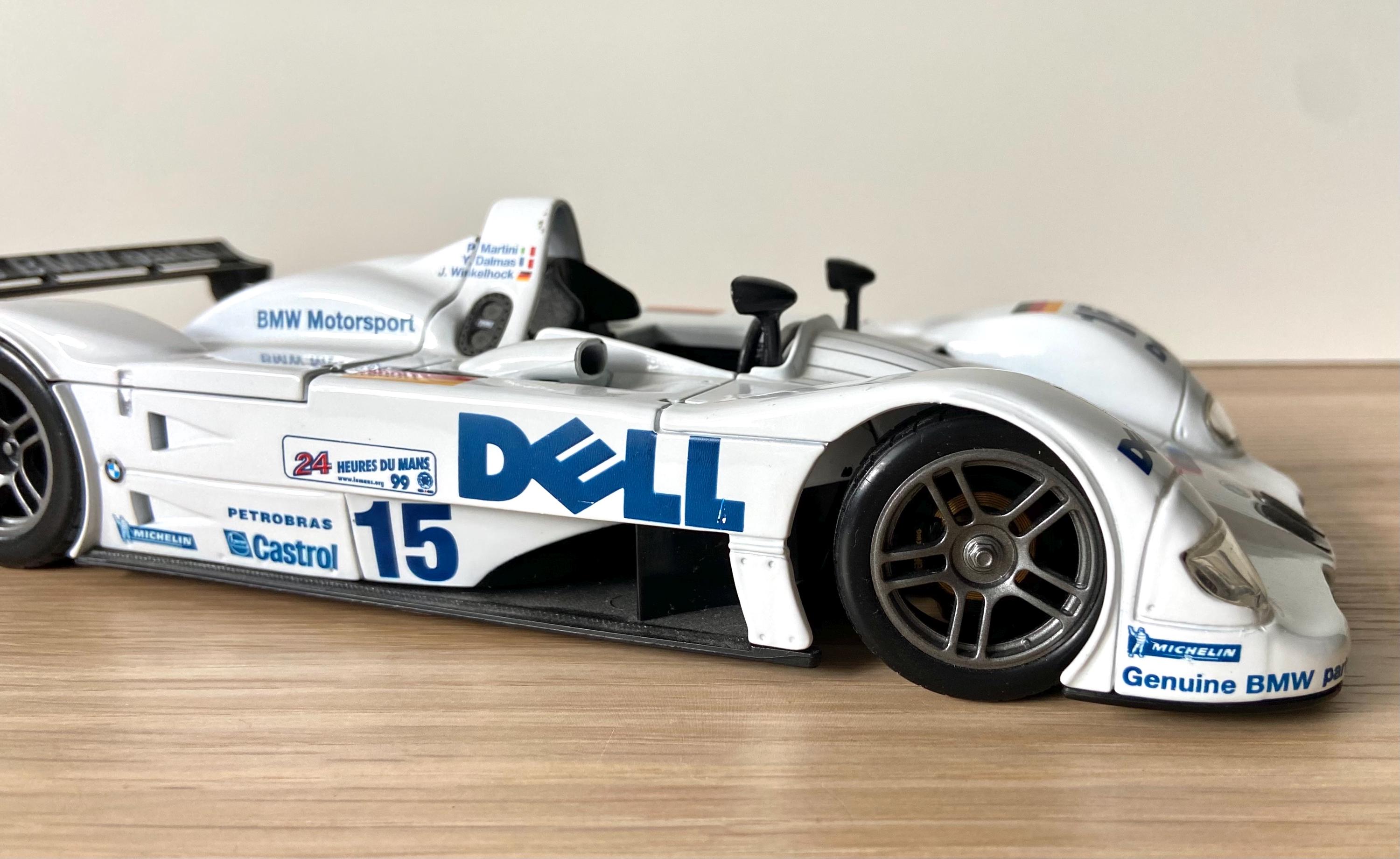 BMW V12 LMR 1999 - Winner - 1:18 - Maisto - Vintage Model BMW V12 LMR 1999 - Winner - 1:18 - Maisto - Vintage Model